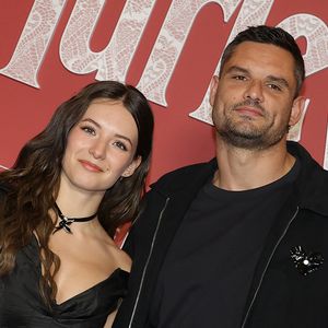 La danseuse Elsa Bois s'est accordée des vacances bien méritées à l'autre bout du monde.

Florent Manaudou et Elsa Bois - Avant-première du film "Hurlevent" au Grand Rex à Paris. © Coadic Guirec/Bestimage