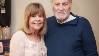 Chantal Goya et Jean-Jacques Debout n'ont toujours pas fini de rembourser le fisc : "Pour l’année 2025, le montant s’élève à 127 000 euros"
