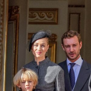 Beatrice Borromeo, Pierre Casiraghi et Stefano Ercole Carlo Casiraghi - La famille princière de Monaco au balcon du palais, à l'occasion de la Fête Nationale de Monaco, le 19 novembre 2024. © Jacovides-Bebert/Bestimage
