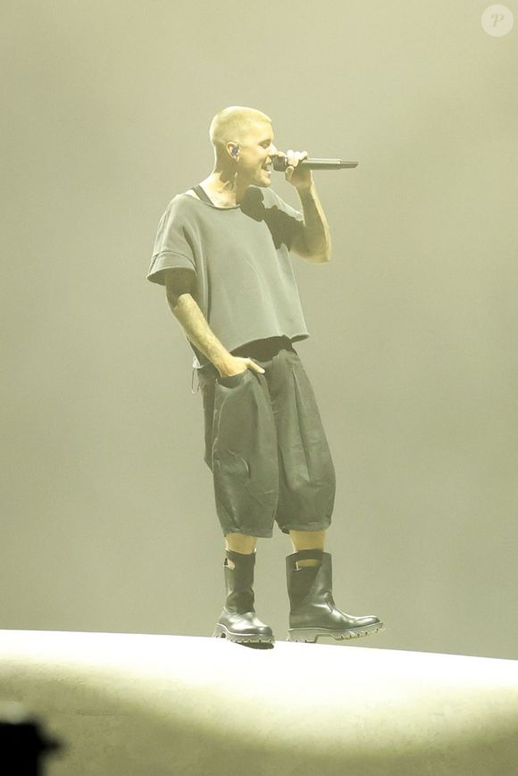 Justin Bieber le deuxième jour du premier week-end du 2026 Coachella Valley Music and Arts Festival à Indio, en Californie. Le 11 avril 2026. © Backgrid USA / Bestimage