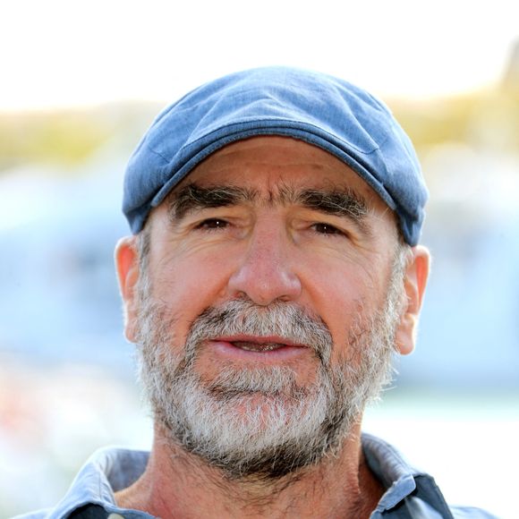 Eric Cantona - Photocall du film en compétition "Murder Club" lors de la 26ème Edition du Festival de la Fiction de La Rochelle. Le 12 septembre 2024
© Patrick Bernard / Bestimage