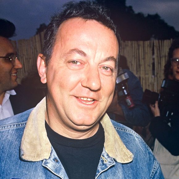 Coluche est mort il y a maintenant 40 ans jour pour jour

Archives - Coluche lors d'une manifestation de Touche pas à mon pote
Crédit : AGENCE / BESTIMAGE