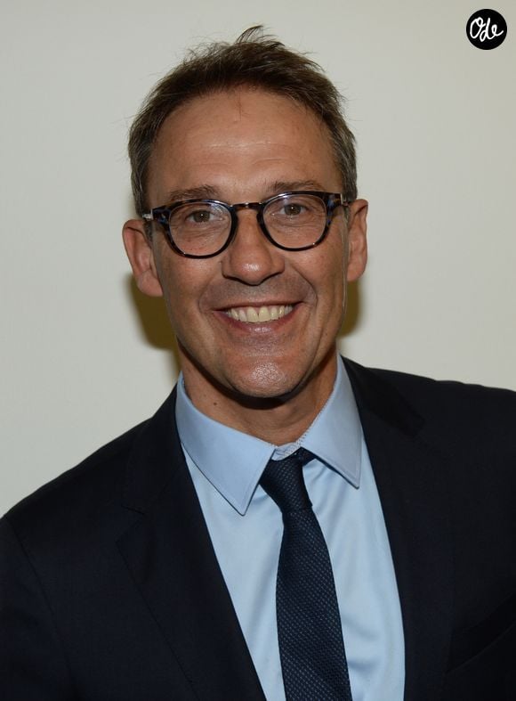 Julien Courbet lors de la 14ème édition du Charity Day dans la salle des marchés de la société de courtage Aure BGC à Paris, le 11 septembre 2018. 

© Veeren/Bestimage