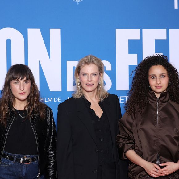 Le Cast du Film, Eye Haidara, Juliette Armanet, Karin Viard, Oulaya Amamra et Laetitia Dosch lors de la première du film 'La maison des femmes' au cinéma Pathé Palace le 19 Février 2026 à Paris. © Denis Guignebourg / BestImage