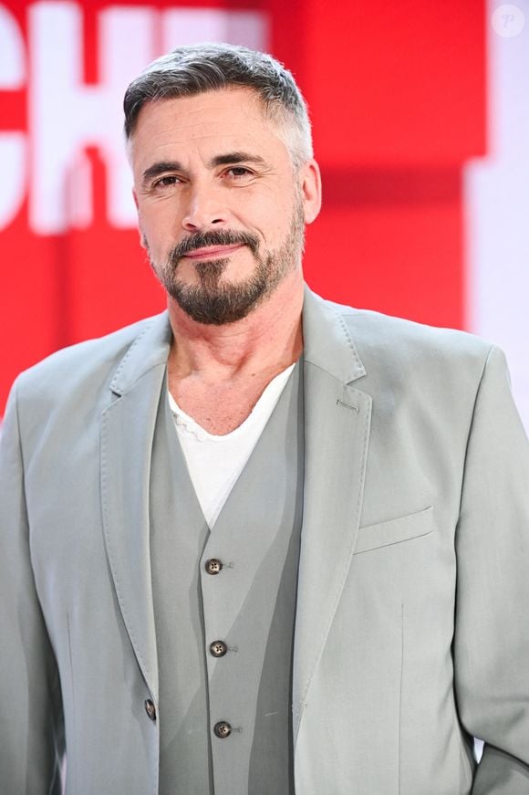 Exclusif - Olivier Minne - Enregistrement de l'émission Vivement dimanche consacrée à l'équipe du Splendid au studio Rive Gauche, présentée par M.Drucker, et diffusée le 2 mars sur France 3. Paris, le 21 février 2025. 
© Guillaume Gaffiot / Bestimage