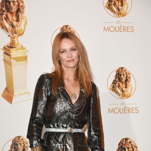 Vanessa Paradis arrive à la 33e cérémonie des Molières du théâtre français qui se tient aux Folies Bergeres à Paris, France, le 30 mai 2022. Photo par Mireille Ampilhac/ABACAPRESS.COM