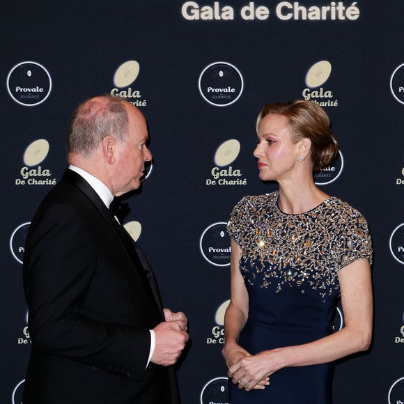 Le prince Albert II de Monaco, La princesse Charlène de Monaco lors de la soirée de gala Provale Solidarité à l'hôtel Four Seasons Hôtel, George V à Paris le 13 mars 2026. © Dominique Jacovides / Bestimage
