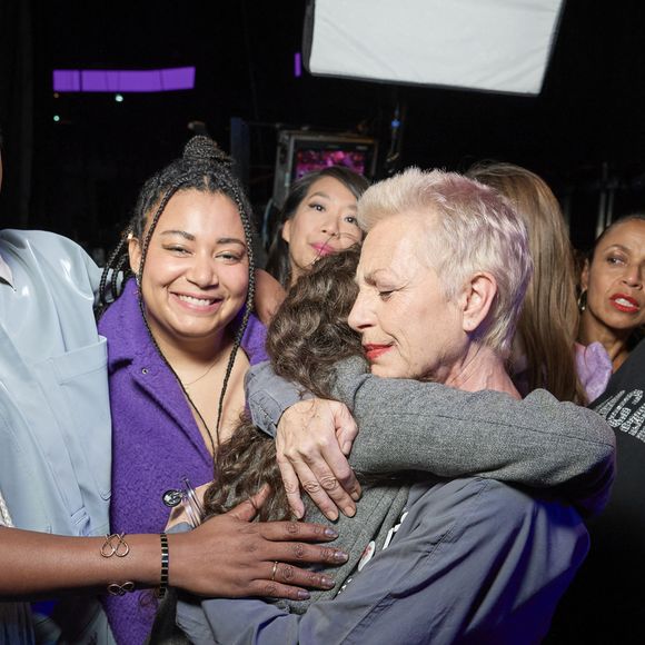 Diariata N'Diaye, Jodie Coste, Mathilde, Lio, Kee-yoon, Virginie Lesdemia, Thyphaine D, Louisadoona à l'enregistrement du concert "Nos voix pour toutes", au profit de La fondation des femmes, à l'Adidas Arena à Paris, diffusée le 11 décembre sur TMC. © Cyril Moreau-Coadic Guirec / Bestimage