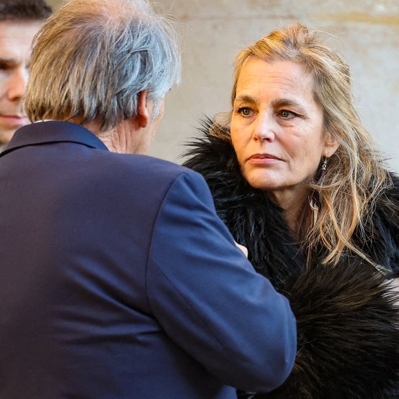 La comédienne doit faire son retour sur nos écrans à compter du 30 avril prochain.

Sophie Duez - Sortie des Obsèques de Michel Blanc en l'église Saint-Eustache à Paris, le 10 octobre 2024. 
© Moreau / Jacovides / Bestimage