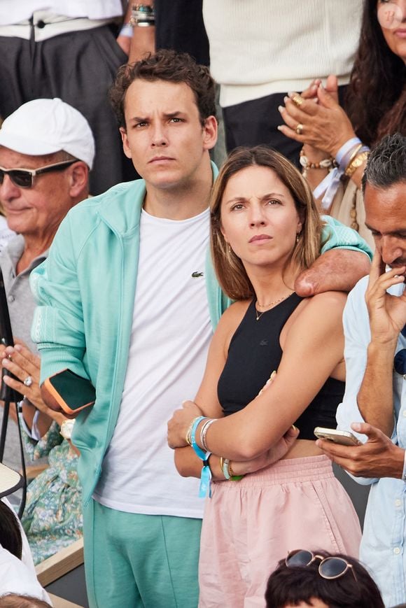 Je demandais aux jeunes filles de..." : La vie amoureuse de Théo Curin  (Slam) impactée par la perte de ses quatre membres ? Il raconte : Le  diaporama - Purepeople