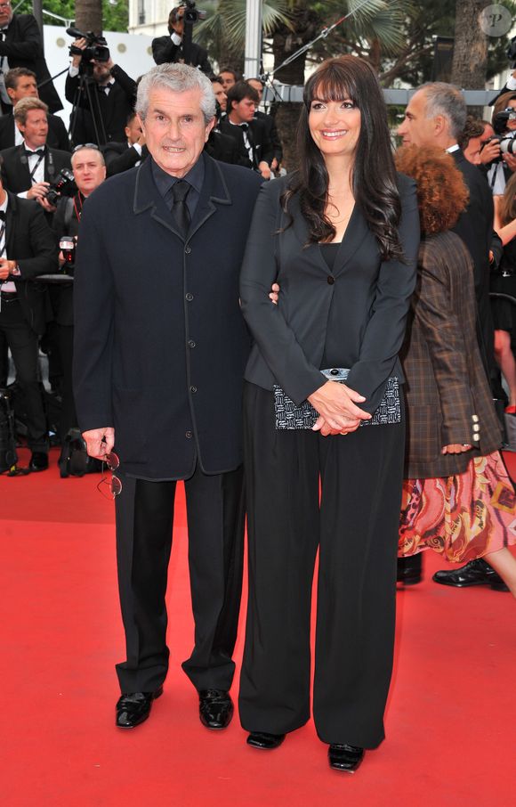 Claude Lelouch et Valérie Perrin lors du 64e Festival de Cannes © Guillaume Gaffiot/Bestimage