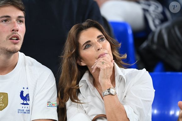 Claude Deschamps (femme de D. Deschamps) avec son fils Dylan en tribunes lors du match du groupe D opposant la France au Danemark lors de la coupe du Monde au stade 974 à Doha au Qatar, le 26 novembre 2022. La France a gagné 2-1. © Philippe Perusseau/Bestimage
