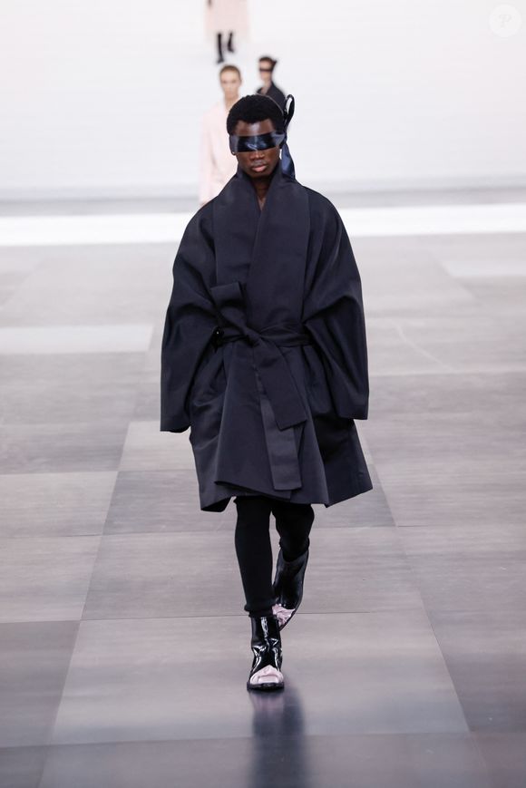 Défilé Dior Homme à l'École-Militaire lors de la semaine de la mode masculine automne/hiver 2025-2026 à Paris, France, le 24 janvier 2025.