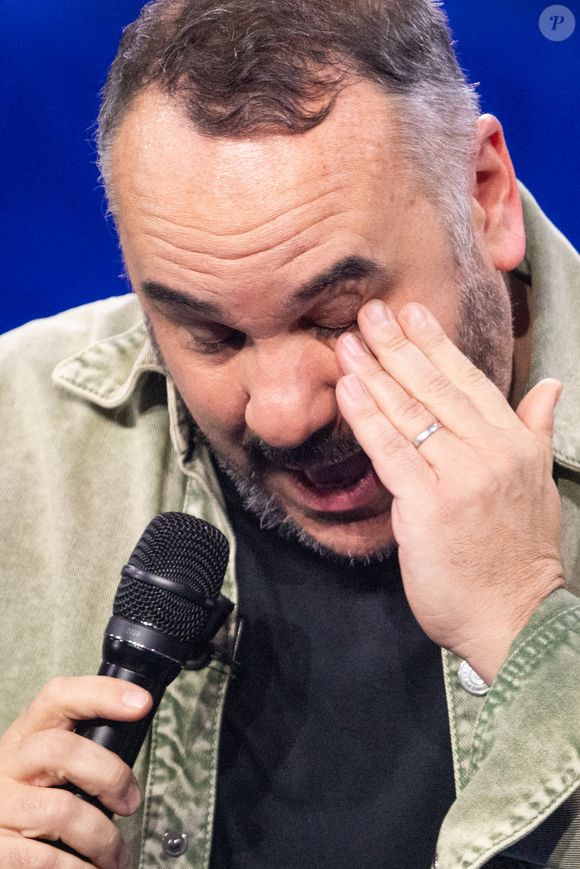 Exclusif - François-Xavier Demaison lors de l'enregistrement de l'émission "La Boîte à secrets", présentée par F.Bollaert et diffusée le 9 janvier 2026 sur France 3, dans les studios du Lendit à Saint-Denis, France, le 2 décembre 2025. © Cyril Moreau/Bestimage