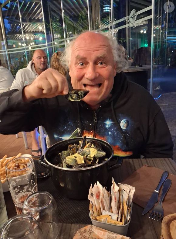Raphaël, candidat marquant de "Koh-Lanta" en 2004, sur Facebook.