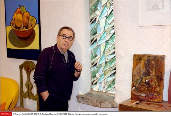 © Francis Petit/ABACA. 33819. Tautavel-France, 07/04/2002. Claude Nougaro et sa femme dans leur nouvelle demeure