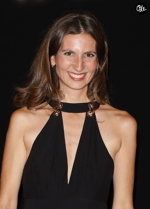 Dans une interview accordée au magazine "ELLE", Marine Leonardi s'est confié sur son premier contact avec son mari

Marine Leonardi - Avant-première du film "Dix pour cent" à l'Olympia à Paris le 8 septembre 2026. © Coadic Guirec/Bestimage