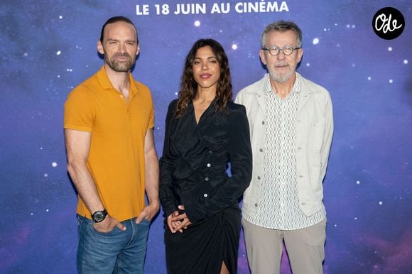 Alban Lenoir, Zita Hanrot et Jamy Gourmaud assistent à la première du film « Elio » de Disney·Pixar au Parc de Saint-Cloud, le 17 juin 2025 à Paris, en France. Photo : Alexis Jumeau/ABACAPRESS.COM