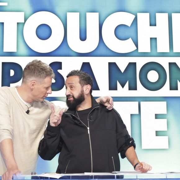 Exclusif - Matthieu Delormeau, Cyril Hanouna  sur le plateau de l’émission TPMP (Touche Pas à Mon Poste) présentée en direct par C.Hanouna et diffusée sur C8 - Paris le 9 janvier 2023 - © Jack Tribeca / Bestimage