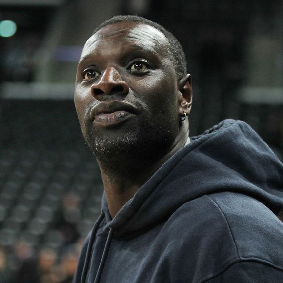 Omar Sy menaçant envers des agents SNCF ?

Omar Sy - Les célébrités assistent à la victoire du club Paris Basketball face au Baskonia Vitoria à l'Adidas Arena à Paris. 
© Jonathan Rebboah / Panoramic / Bestimage