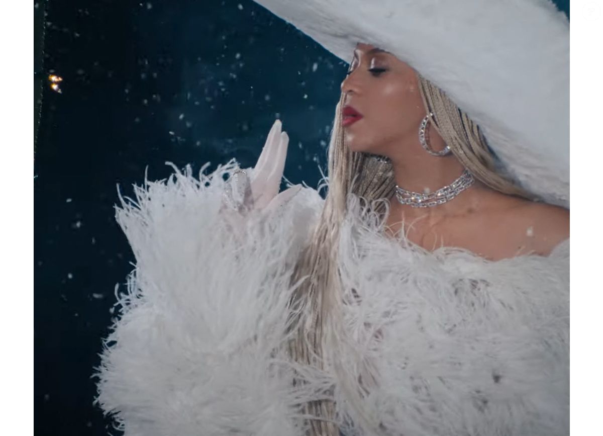 Photo : Beyoncé porte le collier Messika Move Addiction dans un teaser ...