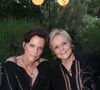 Muriel Robin et Anne Le Nen affichent une relation solide, construite au fil de deux décennies d’amour.

Muriel Robin et Anne Le Nen - Présentation du Collier « Terra by Roland Garros » créé par Anne Le Nen, Présidente de Ground Legend. La terre battue du court central de Roland Garros est scellée dans une médaille. Restaurant Laurent à Paris, France le 22 Mai 2026. 

© Philippe Baldini /Bestimage