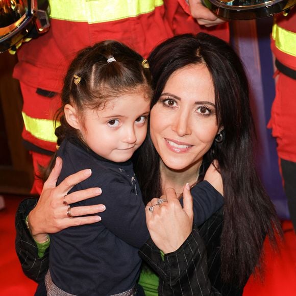 Fabienne Carat a posé avec sa fille

Fabienne Carat au photocall de la générale du spectacle "Tempo" du Cirque d'Hiver Bouglione à Paris, France, le 18 octobre 2025. © Coadic Guirec/Bestimage