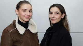 "De nous deux, c’est la plus intelligente et la plus sage” : Clotilde Courau a deux filles, son aînée Vittoria évoque sa petite soeur de 20 ans