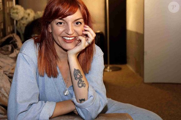 Laura Calu pose lors d'une séance de portrait à Paris, France, le 01 juin 2020. Photo par VIM/ABACAPRESS.COM