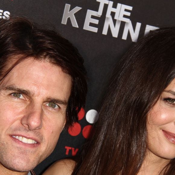 Tom Cruise et sa femme Katie Holmes à la première de « The Kennedys » au théâtre Samuel Goldwyn de l'AMPAS à Beverly Hills.  © FAME PICTURES / BESTIMAGE