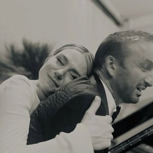 Samedi 29 mars 2025, son mari Michel Ferracci s'est exprimée pour la première fois

Photos publiées par Michel Ferracci, pour ses premiers mots deux semaines après la mort de sa femme Emilie Dequenne. Message publié sur Instagram le 29 mars 2025.