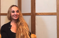 Chloé Mons, invitée de l'émission, Entre vous et moi.