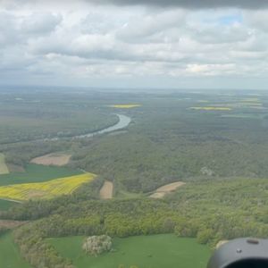 Depuis l'engin, Alain-Fabien Delon n'a pas manqué d'immortaliser la vue panoramique à couper le souffle : preuve à l'appui !

Alain-Fabien Delon immortalise sa virée en hélicoptère sur Instagram ce mardi 15 avril 2025 (Capture d'écran).