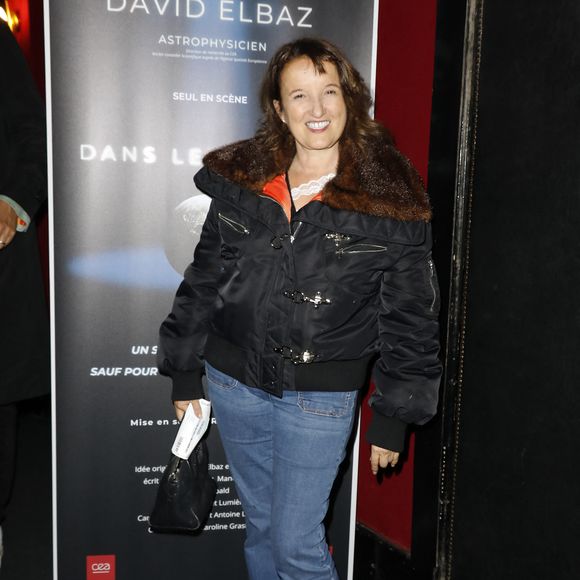 Anne Roumanoff - Célébrités assistent au spectacle "Dans les étoiles" par l'astrophysicien David Elbaz au théâtre de la Gaîté Montparnasse à Paris  le 22 september 2025. © Marc Ausset-Lacroix/Bestimage