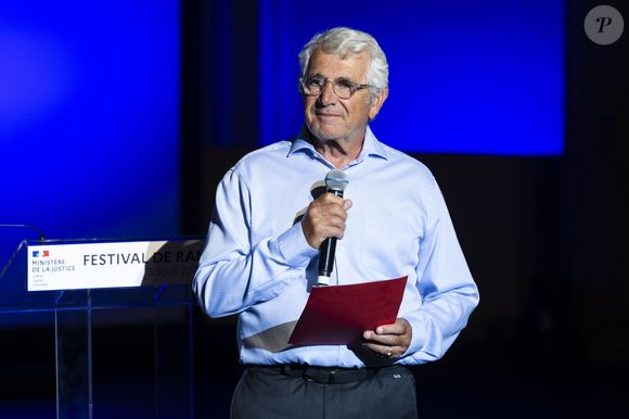D'autant que le festival de Ramatuelle fêtait ses 40 ans cet été. Pour l'occasion, Michel Boujenah, directeur artistique, avait réservé de belles surprises aux spectateurs.

Michel Boujenah lors du spectacle d'Eric Dupond-Moretti "J'ai dit oui" au théâtre de Verdure lors du 41ème Festival de Ramatuelle, le 4 août 2025. 

© Cyril Bruneau / Festival de Ramatuelle / Bestimage