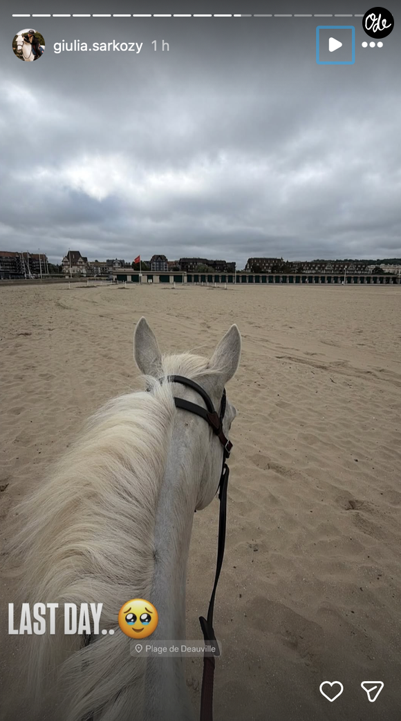 La jeune fille partage sur Instagram des vidéos de galops, de fous rires et de moments complices face à la mer.

Capture Giulia Sarkozy - Instagram