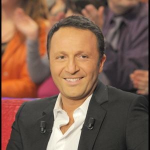 Arthur (Jacques Essebag) dans l'émission Vivement Dimanche.
Crédit : COADIC GUIREC / BESTIMAGE