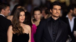 Louis Garrel et Laetitia Casta heureux loin de Paris : ce pays du sud, où l'actrice a de fortes attaches, les a conquis