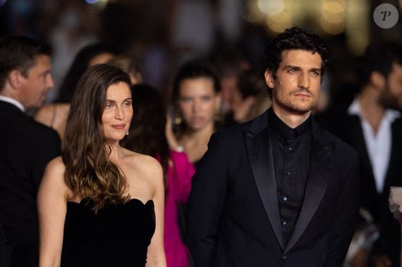 Louis Garrel et Laetitia Casta aiment Paris mais aussi un grand pays du Sud 

Louis Garrel et Laetitia Casta assistent à la projection de "Bac Nord" lors du 74ème Festival de Cannes à Cannes, France. Photo by Shootpix/ABACAPRESS.COM