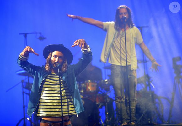 Fréro Delavega (Jérémy Frérot et Florian Delavega) lors de leur dernier concert parisien de la tournée avant séparation à l'AccorHotels Arena à Paris, France, le 7 avril 2017. © Veeren/Bestiamge