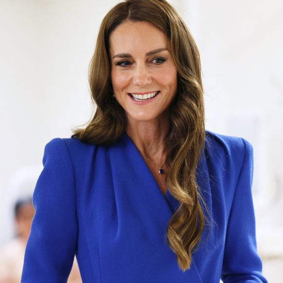 La princesse de Galles (Catherine Kate Middleton, princesse de Galles) visite le Christie NHS Foundation Trust, pour mettre en évidence le pouvoir de guérison des soins holistiques, parallèlement aux soins cliniques, pour les personnes vivant avec et au-delà du cancer, à Manchester, au Royaume-Uni, le 4 juin 2026. © Andy Stenning/WPA-Pool/ Julien Burton / Bestimage