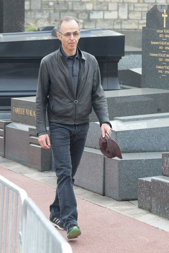 Jean-Jacques Goldman lors des obseques de Veronique Colucci au cimetière de Montrouge, Paris, France le 12 avril 2018. Photo ABACAPRESS.COM