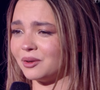 Très émue, la candidate de 19 ans a pris la parole devant les élèves, le jury et Nikos Aliagas. 

"Star Academy", 27 décembre 2025 TF1