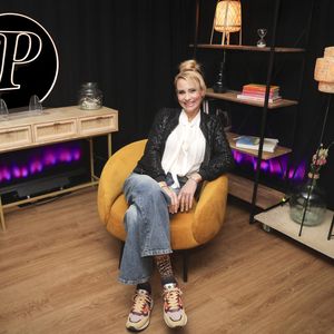 Élodie Gossuin dans En privé avec, dans les locaux de Webedia