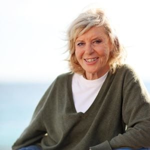 Chantal Ladesou photocall dans le cadre de la 7e édition du festival Cineroman à Nice le 4 Octobre 2025 . © Bebert-Jacovides/Bestimage