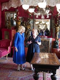 Cheminée en H et cabinet vitré : visite de l'unique maison que Victor Hugo a possédé, là où il a écrit la suite des Misérables