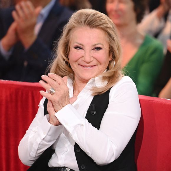 A cette occasion, elle a accordé un entretien à nos confrères de "Nous Deux". 

Exclusif - Sheila - Enregistrement de l'émission Vivement dimanche au studio Rive Gauche, le 21 mars 2025, présentée par M.Drucker et diffusée sur France 3 le 30 mars 2025. 
© Guillaume Gaffiot / Bestimage