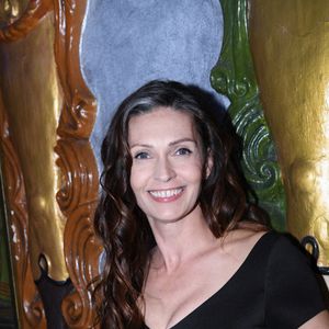 Adeline Blondieau au défilé Christophe Guillarmé prêt-à-porter automne-hiver lors de la Fashion Week de Paris, le 1er mars 2023. 

Photo : Rachid Bellak / Bestimage