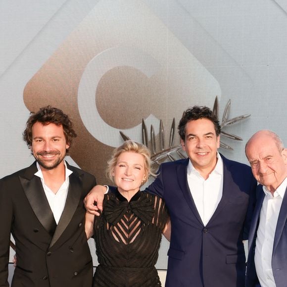 Exclusif - Bertrand Chameroy, Patrick Cohen, Anne-Elisabeth Lemoine, Pierre Lescure sur le plateau de l'émission "C à vous" lors du 78ème Festival International du Film de Cannes, France, le 14 mai 2025. © Jack Tribeca/Bestimage