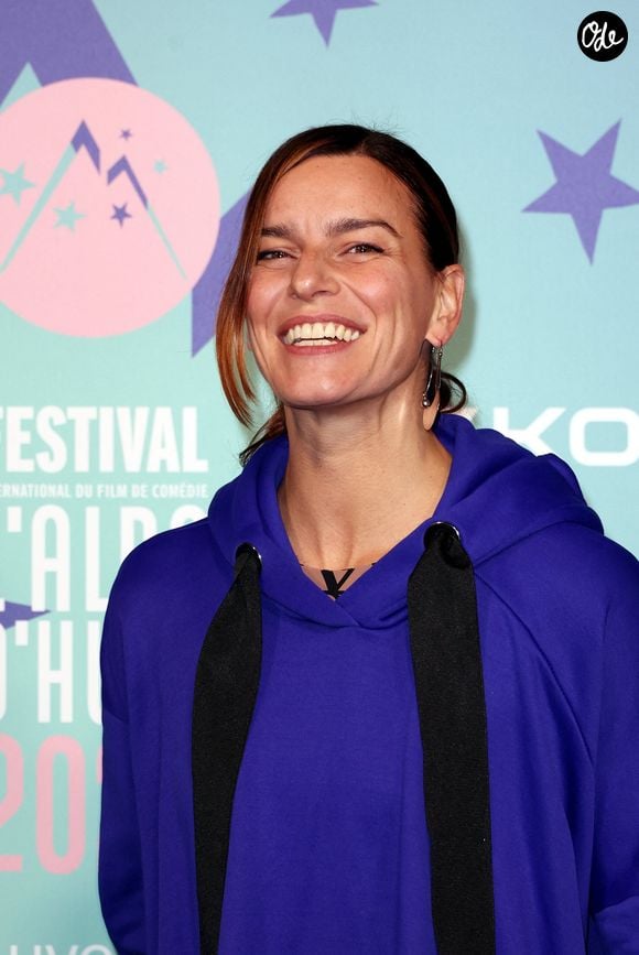 Fauve Hautot au photocall du 27éme Festival International du Film de Comédie de l'Alpe d'Huez, France, le 19 janvier 2024. © Dominique Jacovides/Bestimage